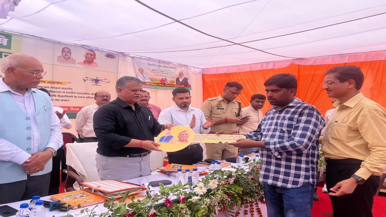 बाराबंकी: मुख्य सचिव ने किसानों को दिया आत्मनिर्भर कृषि का मंत्र, उन्नत व तकनीक आधारित खेती और निर्यात को बताया भविष्य का रास्ता