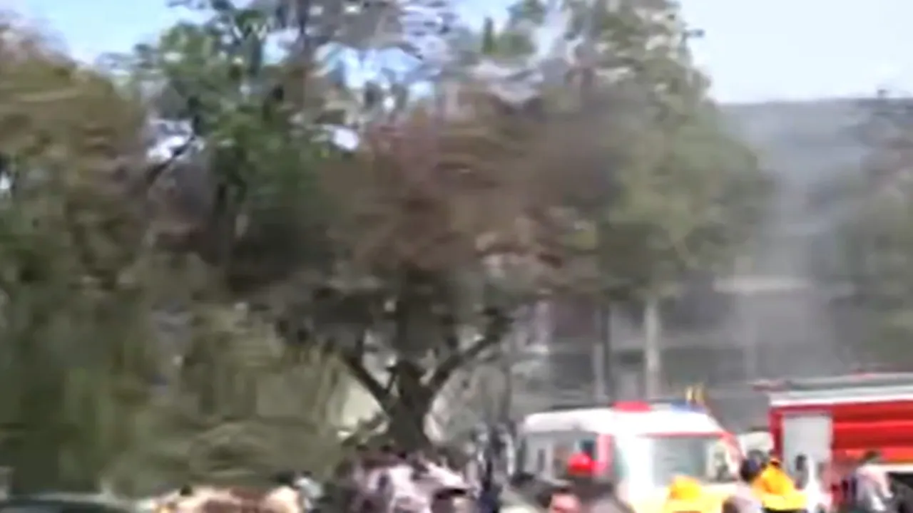 Ahmedabad plane crash: प्रधानमंत्री मोदी ने विमान हादसे की ली जानकारी, उड्डयन मंत्री को सभी सहायता सुनिश्चित करने का निर्देश 