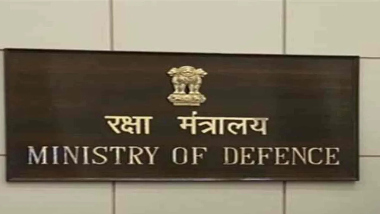 अत्याधुनिक हथियारों से लैस होगी भारतीय सेना, रक्षा मंत्रालय ने 13 अनुबंधों को दिया अंतिम रूप