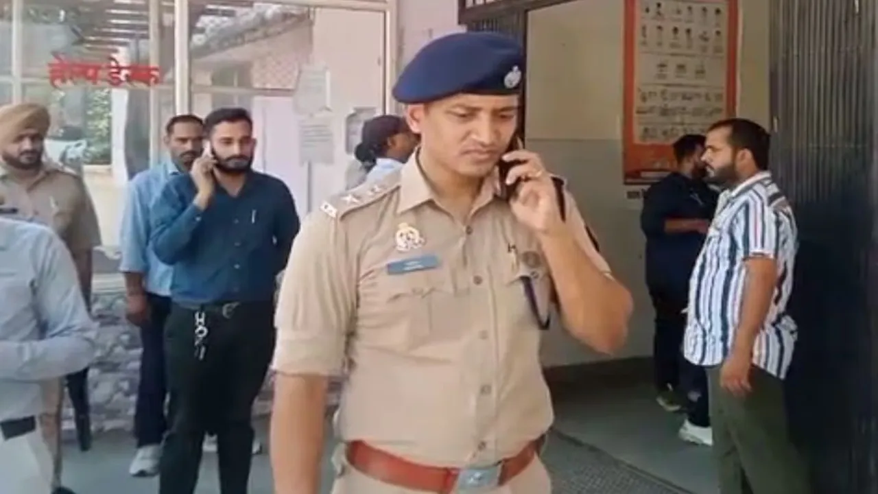 बिजनौर: कर्ज से परेशान परिवार के चार सदस्यों ने खाया जहर, मां-बेटी मौत, पिता छोटी पुत्री गंभीर