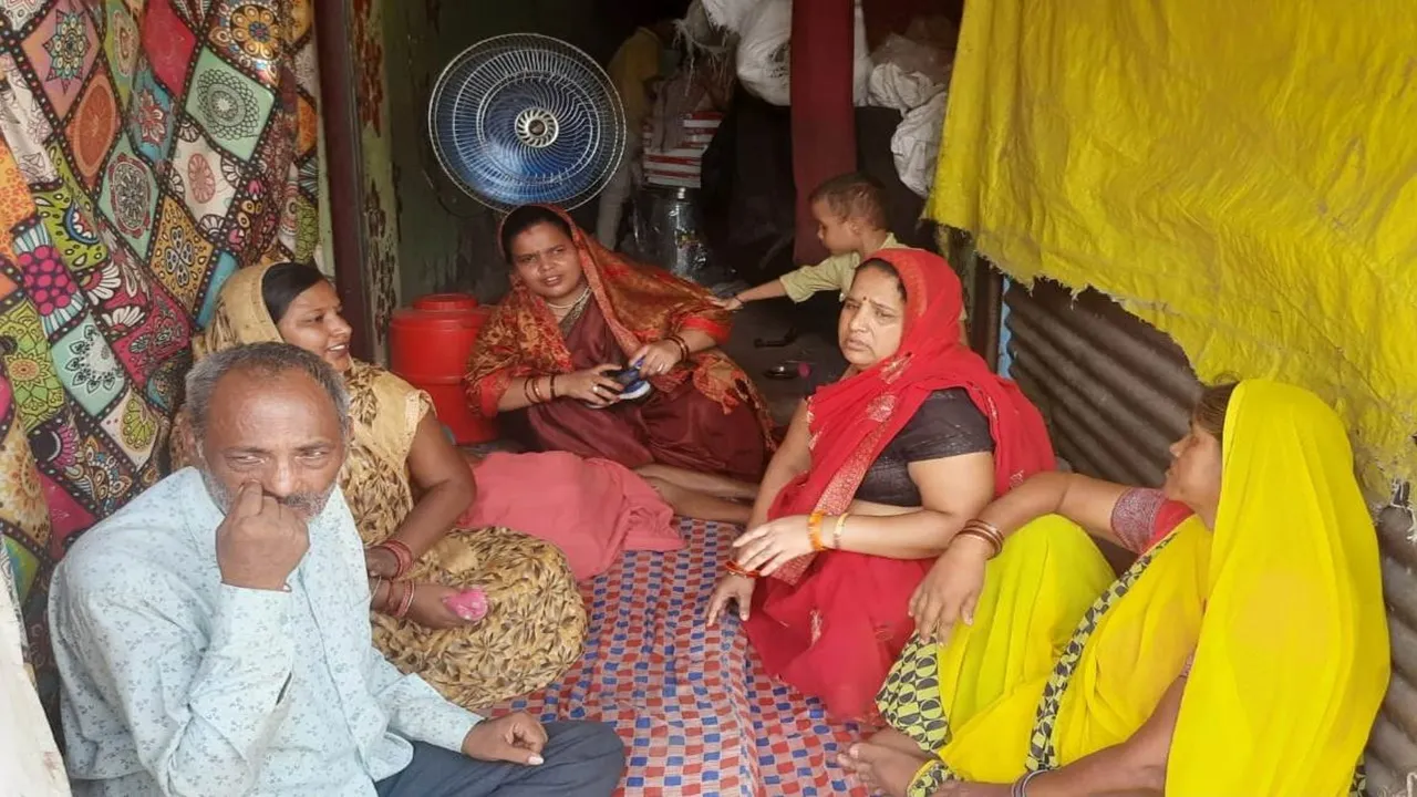 प्रतापगढ़: दम्पति समेत तीन की मौत अभी भी रहस्य, गुत्थी सुलझाने में जुटी पुलिस 