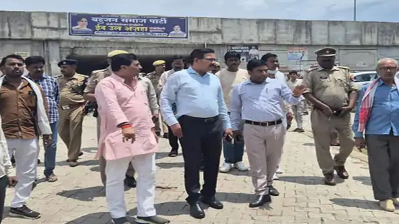 जालौन: आला अधिकारियों ने सफाई कार्यों का किया निरीक्षण, डीएम ने दिए यह निर्देश 