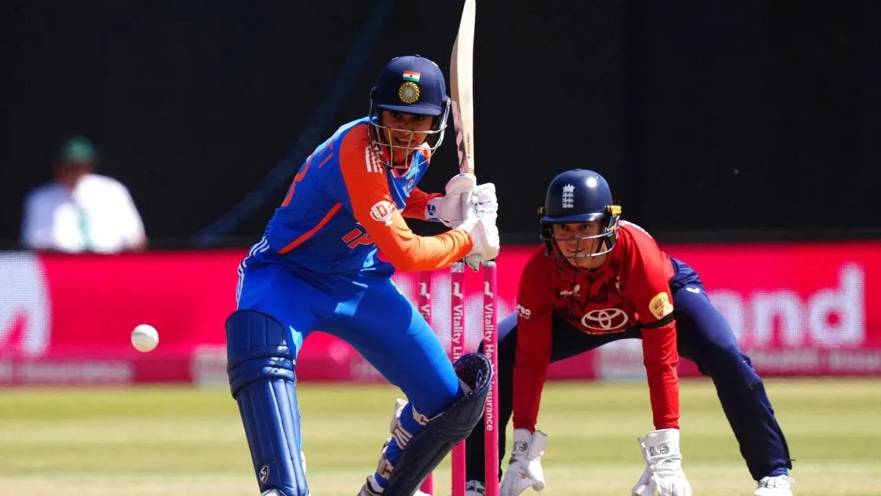 ENGW vs INDW: पहले T20 में भारत ने इंग्लैंड को 97 रनों से हराया, स्मृति मंधाना ने खेली ऐतिहासिक पारी
