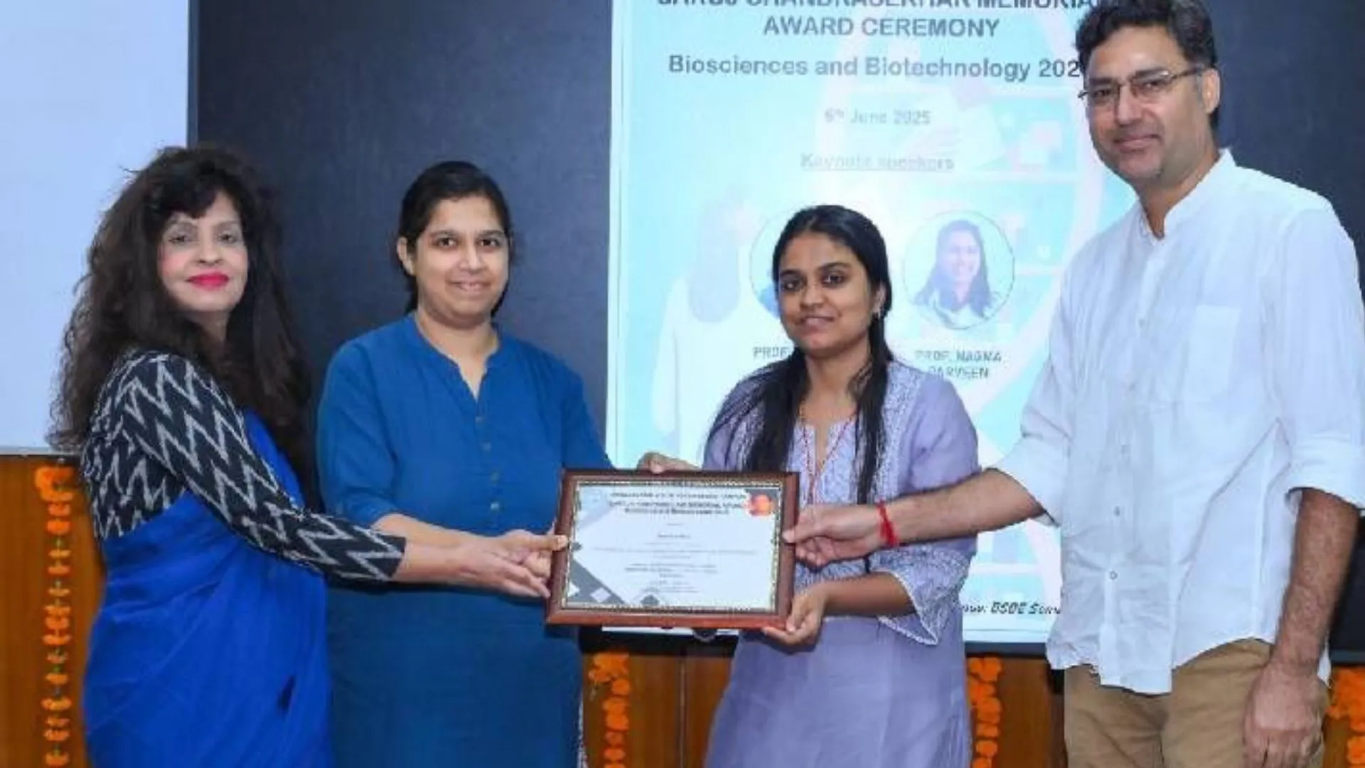 वैज्ञानिक सरोज को मिला Chandrasekhar Memorial Award 2025, IIT कानपुर में Biosciences and Biotechnology के क्षेत्र में दिया अतुलनीय योगदान 