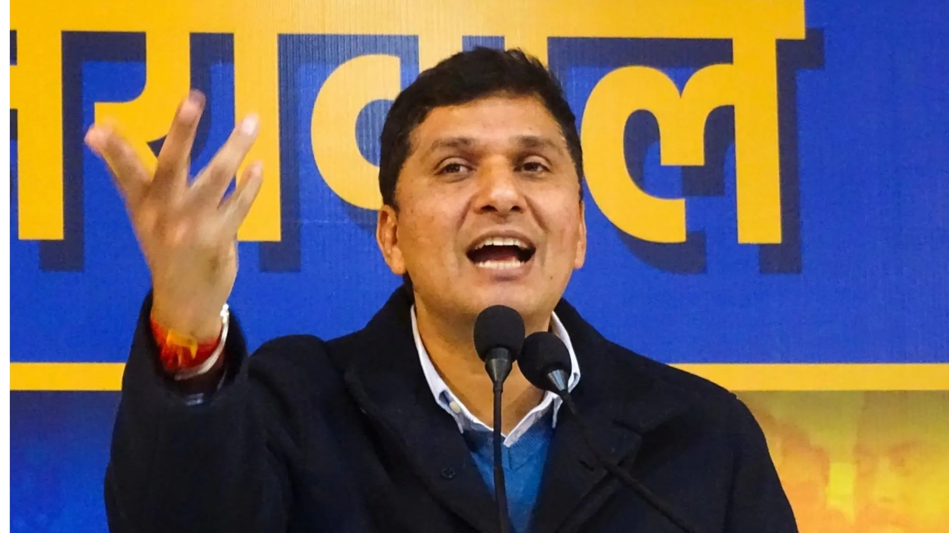 छत और रोज़गार दोनों बर्बाद.. डबल इंजन की सरकार में गरीबों का जीना मुश्किल, आप अध्यक्ष सौरभ ने कहा