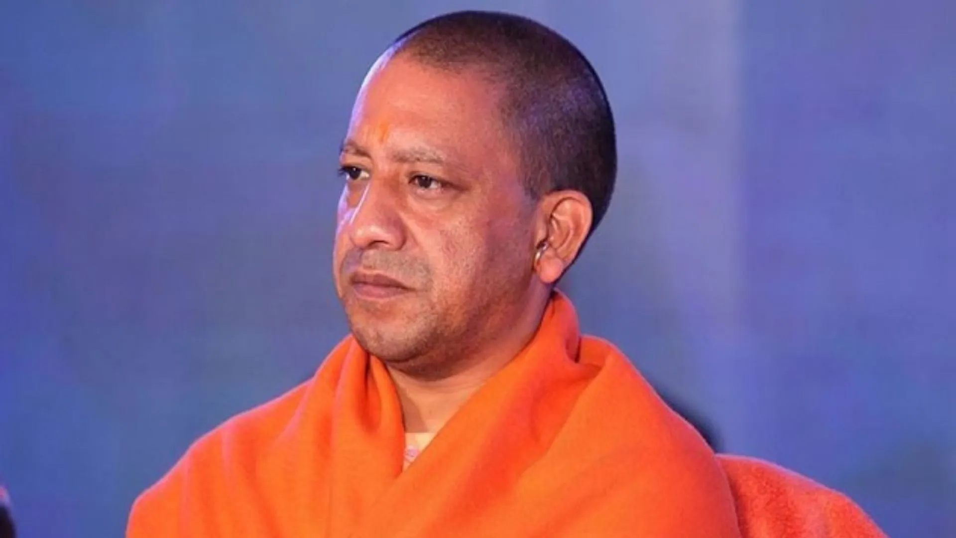 Ahmedabad Plane Crash : अहमदाबाद में एयर इंडिया का प्लेन क्रैश, सीएम योगी और अखिलेश यादव ने जताया शोक, घटना को बताया बेहद दुखद