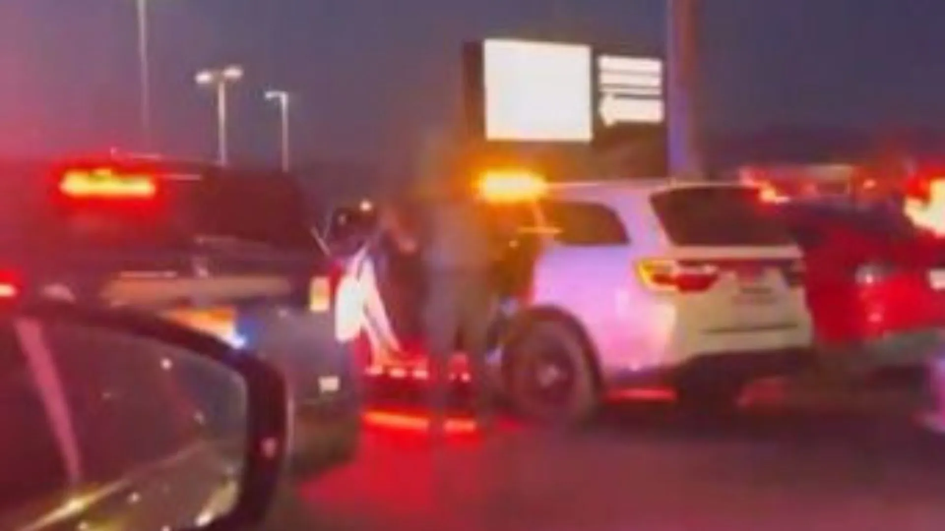 US Shooting:  'कार्निवल’ में बहस के बाद गोलीबारी, 8 महीने के बच्चे समेत गई 3 लोगों की जान