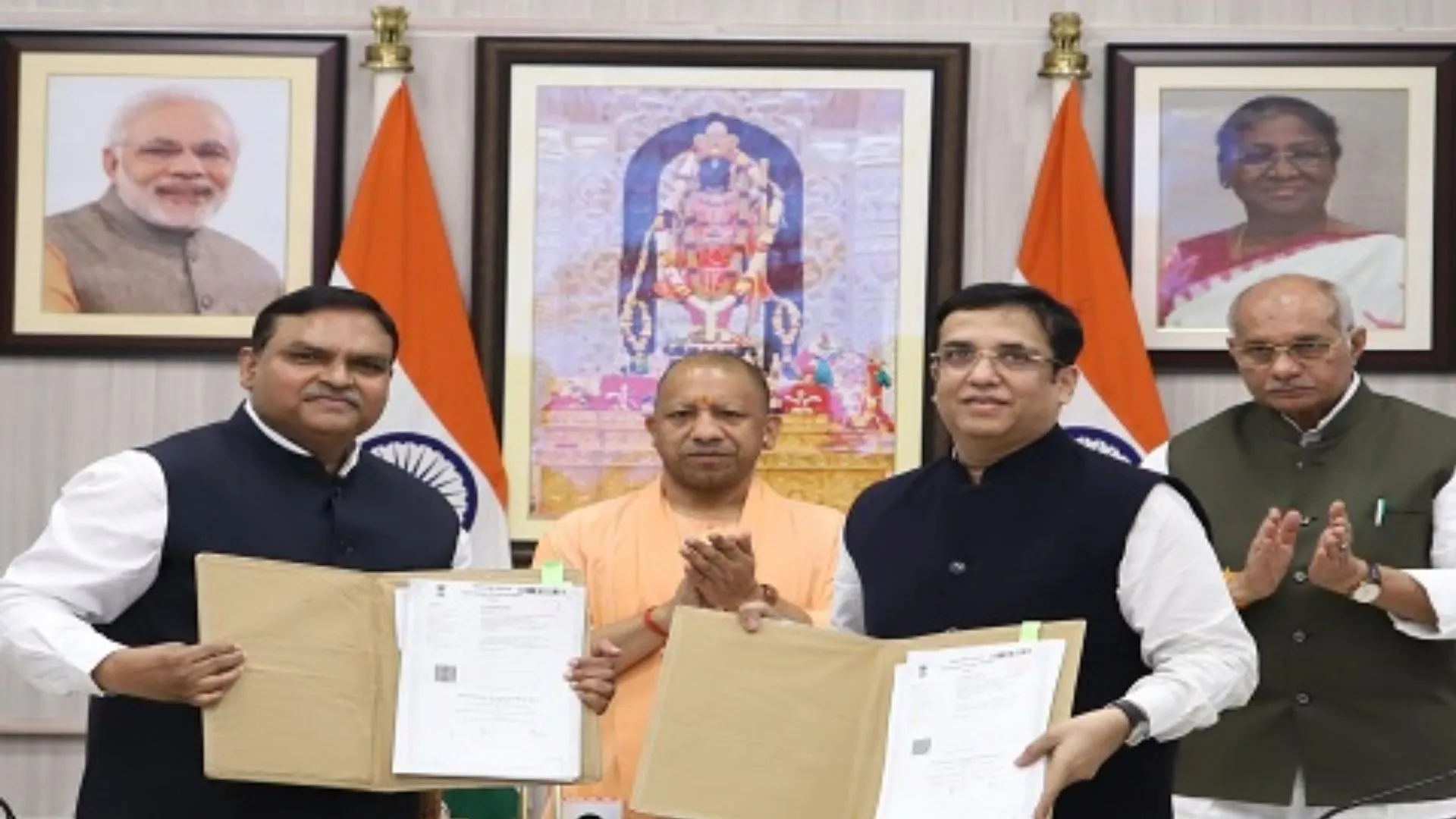  वैश्विक डेयरी मानचित्र पर अलग पहचान बनाएगा यूपी, सीएम बोले- दुग्ध क्षेत्र में अग्रणी बनेगा प्रदेश  