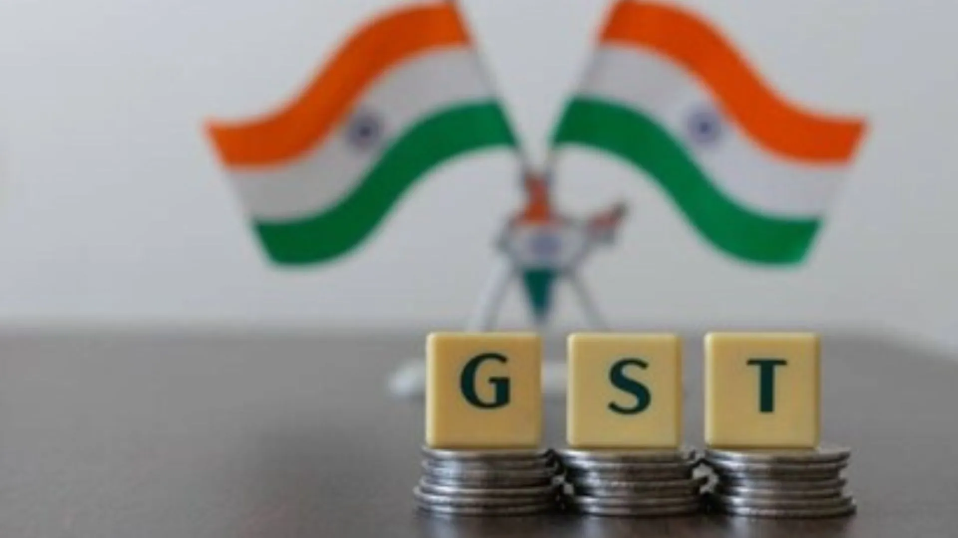 बहाइच: दवाओं पर GST हटाने की मांग को लेकर प्रदर्शन, UP-UK मेडिकल रिप्रेजेंटेटिव ने सौंपा ज्ञापन