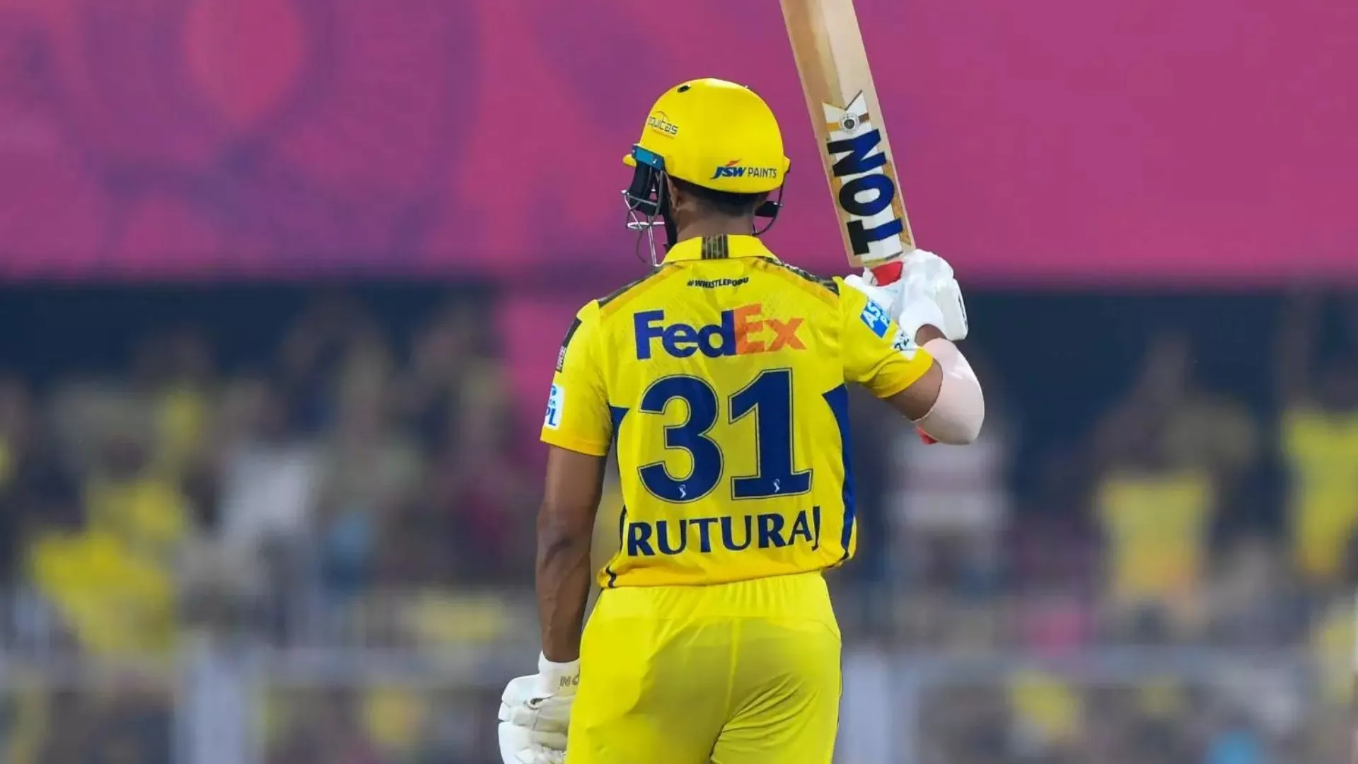 इंग्लैंड की ‘टीम’ से खेलेगा ये भारतीय खिलाड़ी, इतने साल का किया करार, ऐसे मिला मौका