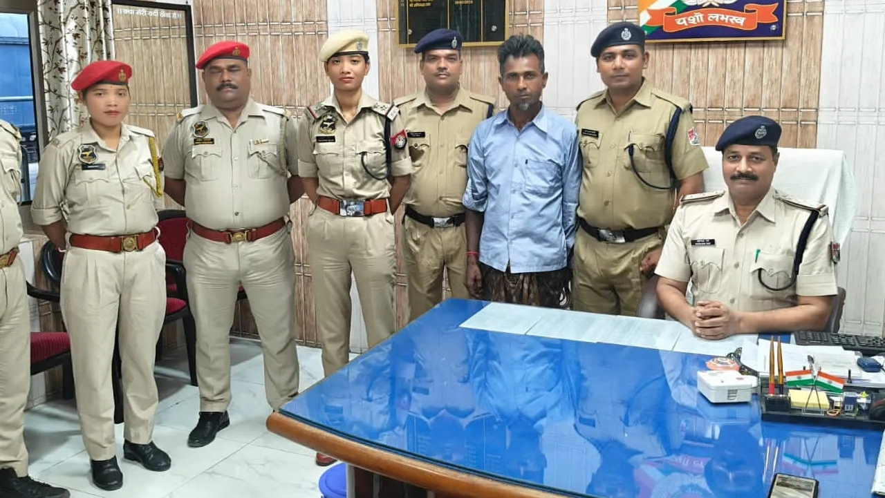 Gonda : नाबालिग बेटी के संग दुष्कर्म कर फरार आरोपी पिता गोंडा में गिरफ्तार