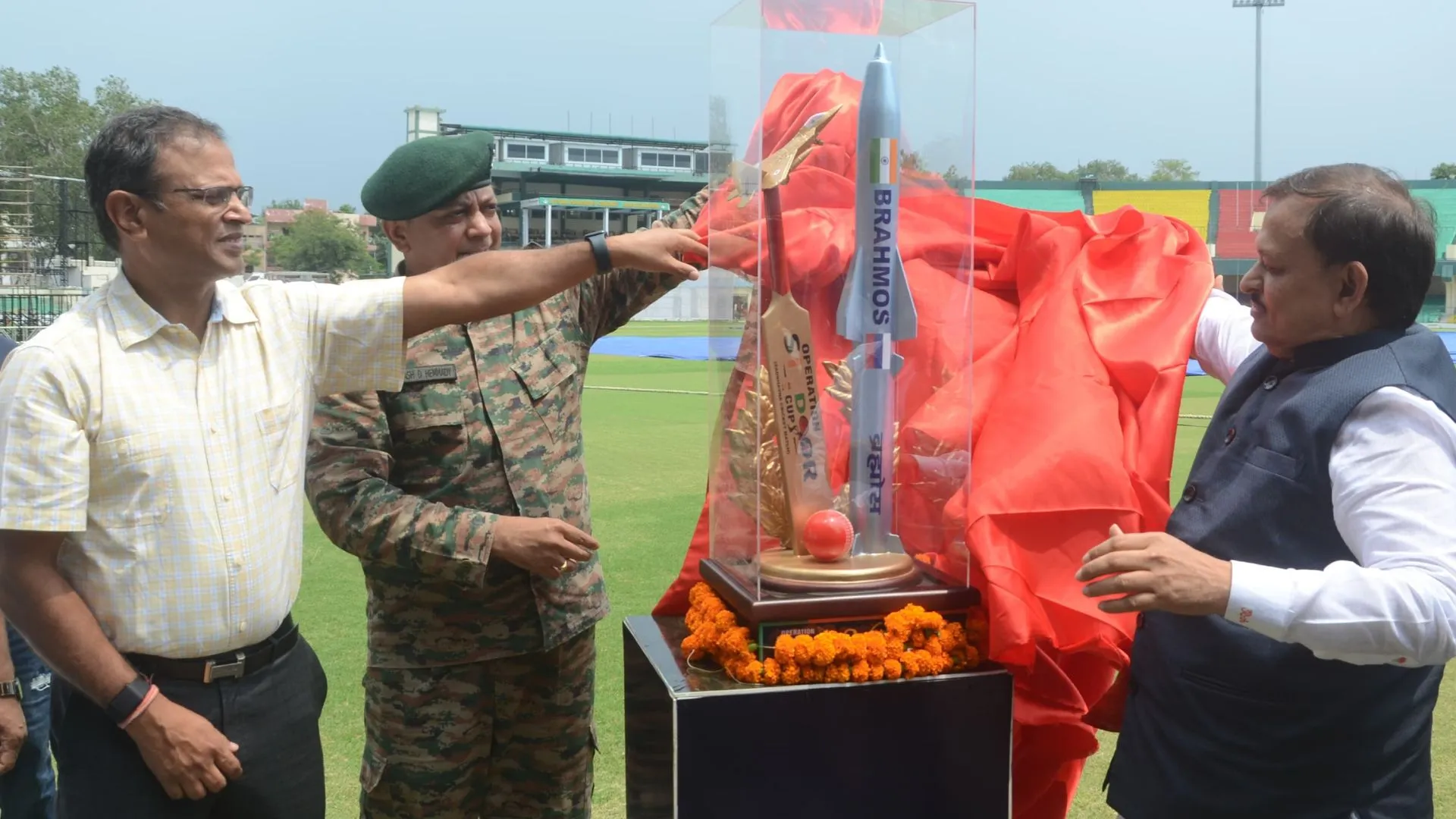 इंदिरा नहर में मिला मेडिकल स्टोर संचालक का शव, (24)