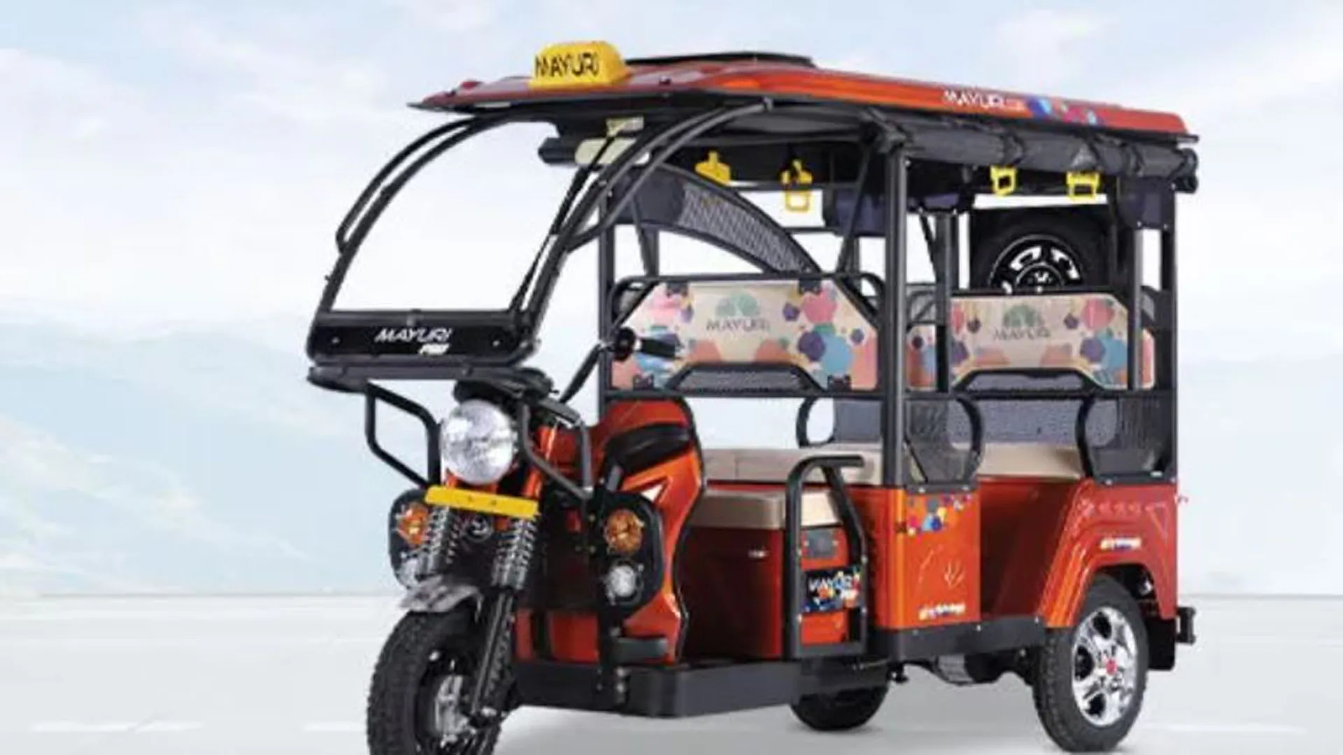 बदायूं: मेला देखने जा रही थी छह साल की मासूम...ई-रिक्शा पलटने से दबकर मौत