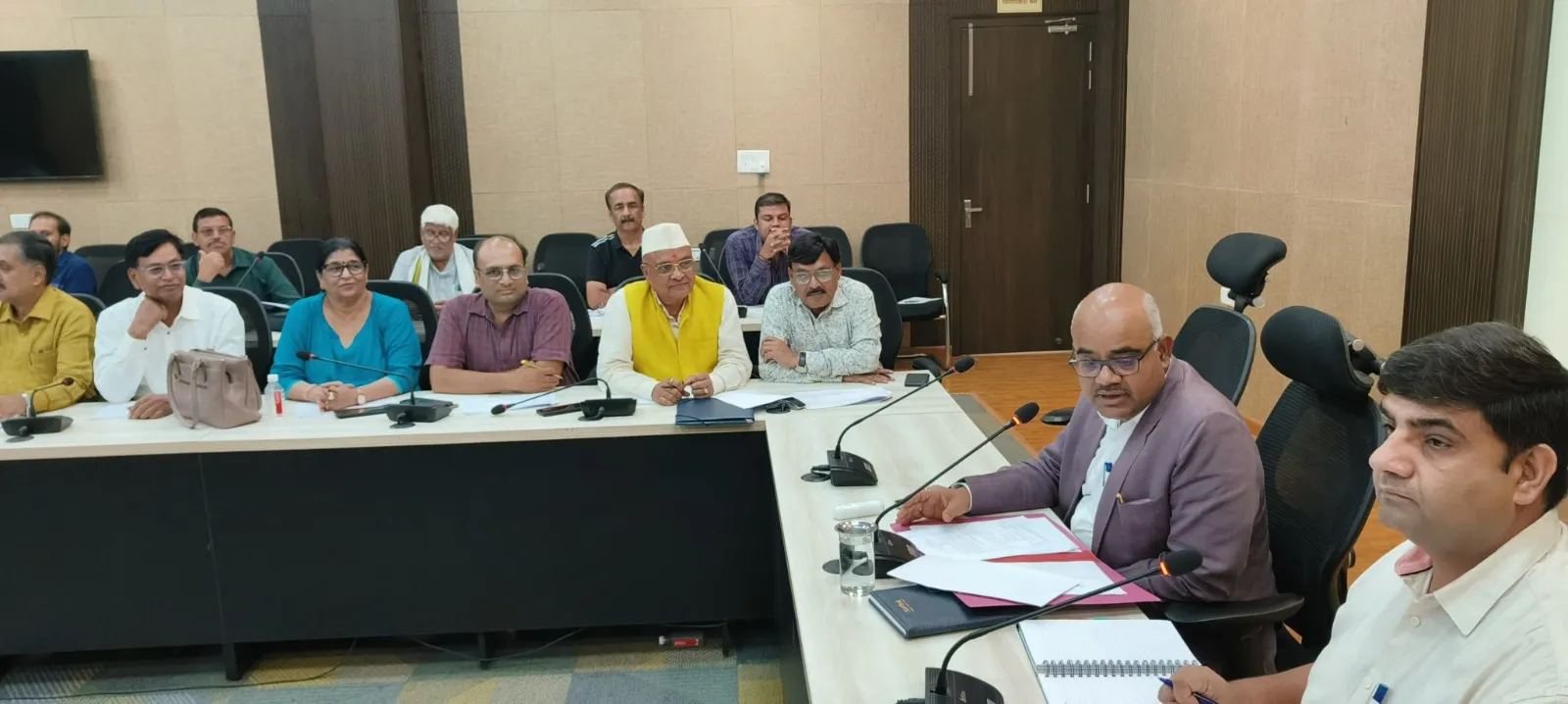 कानपुर : सरकारी जमीन अतिक्रमण करने वालों पर एफआईआर