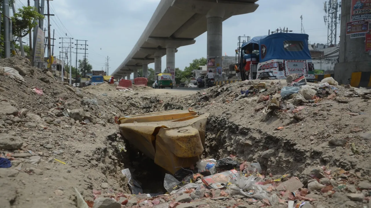 कानपुर : बरसात तक नहीं होगी नई खोदाई, बैरीकेडिंग लगेगी