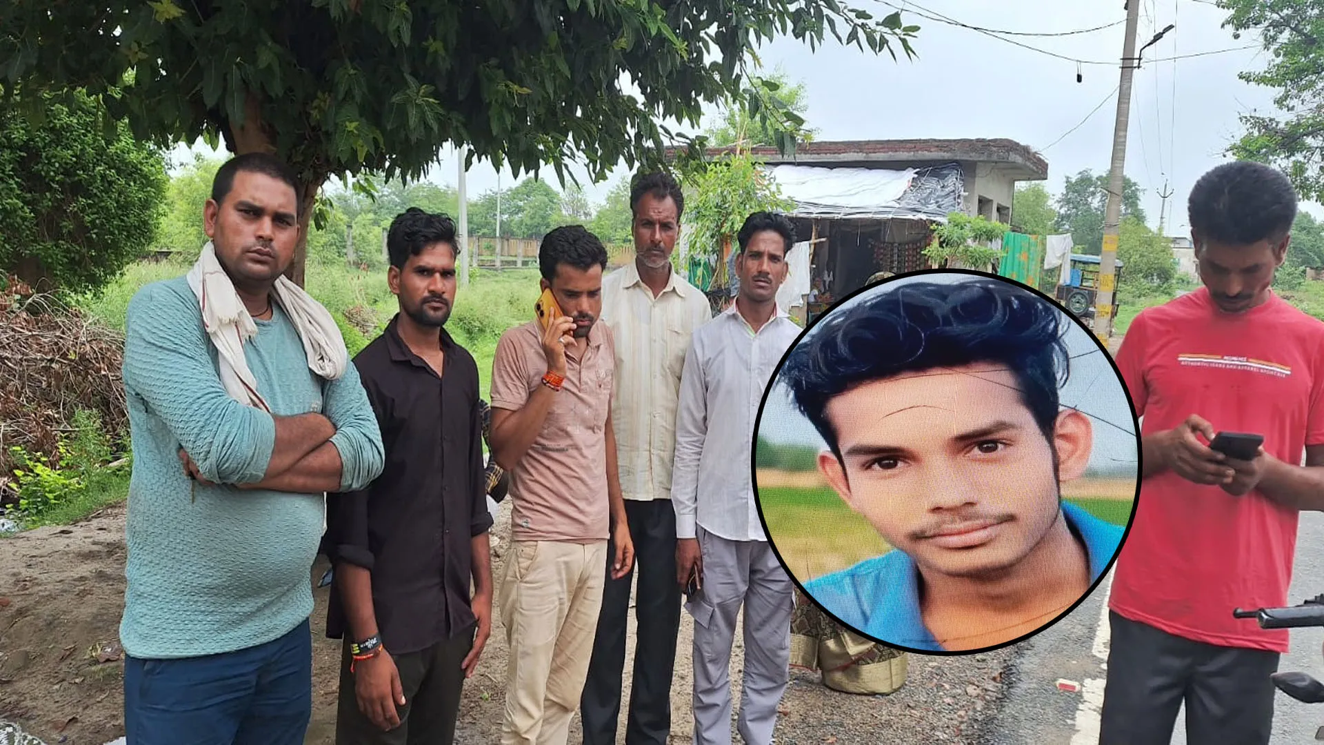 कासगंज: ऑटो-बस भिड़ंत में दो की मौत,  गंभीर हालत में दिल्ली रेफर