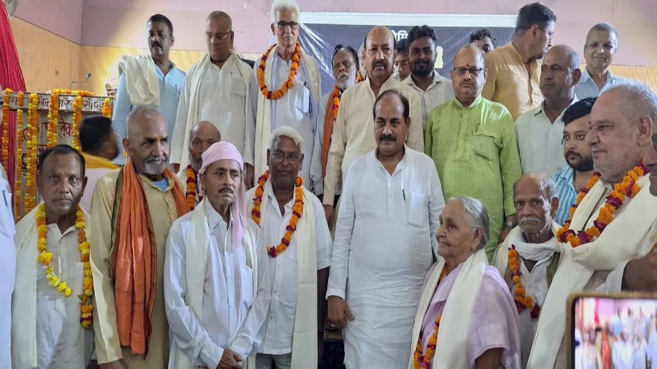 कांग्रेस सत्ता में आएगी तो फिर लगेगा आपातकाल : दारा सिंह