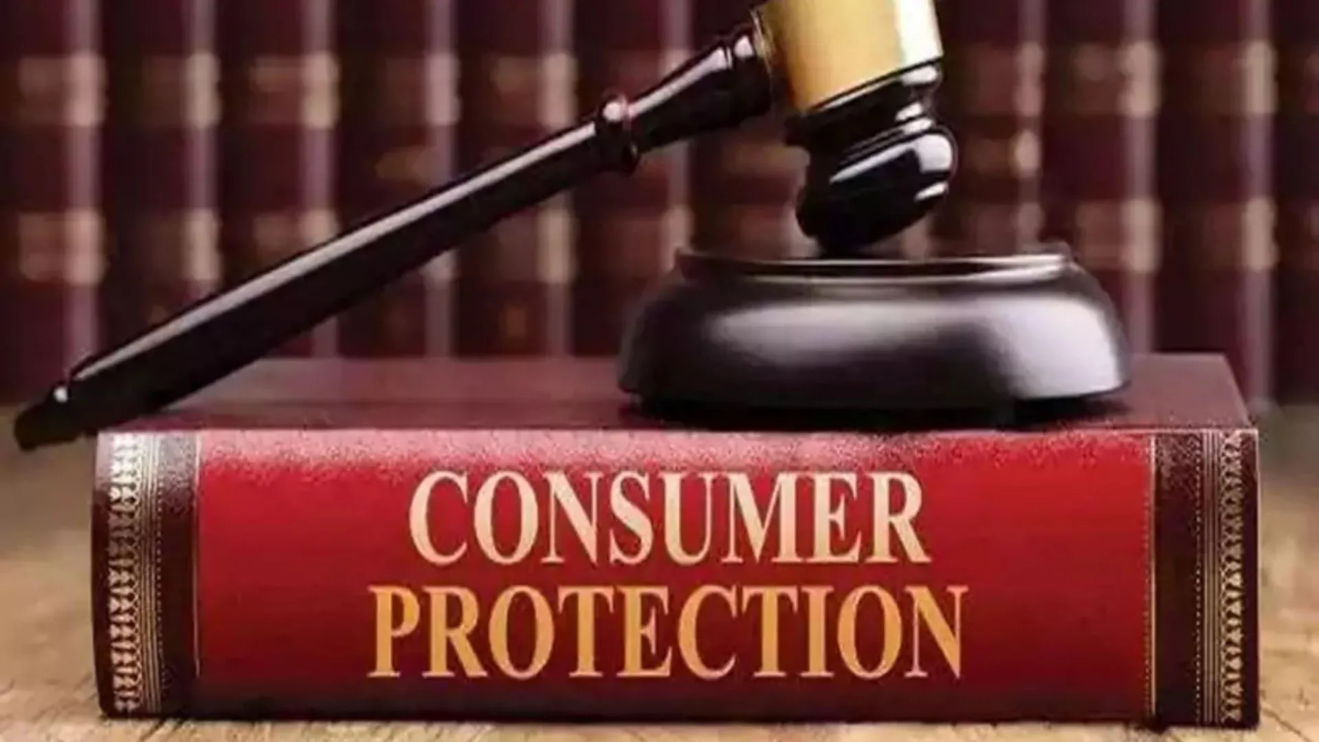 संभल: आंख के इलाज में लापरवाही पर तीन लाख का जुर्माना