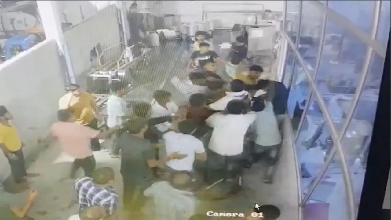 गोंडा : दूध चोरी पकड़ने पर फैक्ट्री में हमला, सेंटर इंचार्ज व कुक की पिटाई के बाद हवाई फायरिंग कर फैलाई दहशत