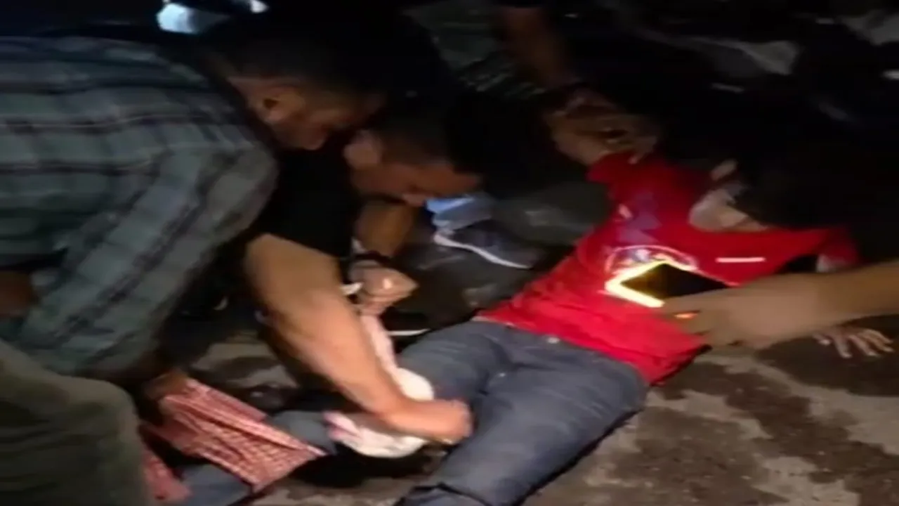 प्रयागराज में पुलिस और बदमाशों के बीच मुठभेड़ :  अटाला के रेस्टोरेंट में आरोपित ने की थी बमबाजी