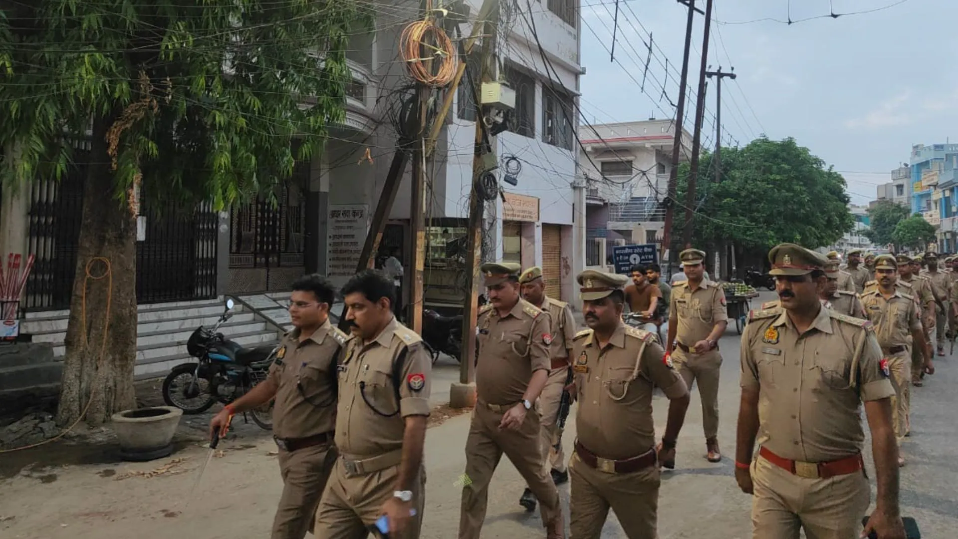 Kanwar Yatra 2025: कांवड़ यात्रा के लिए 4 जिलों में कड़ी सुरक्षा व्यवस्था, चप्पे चप्पे पर तैनात होंगे पुलिसकर्मी  