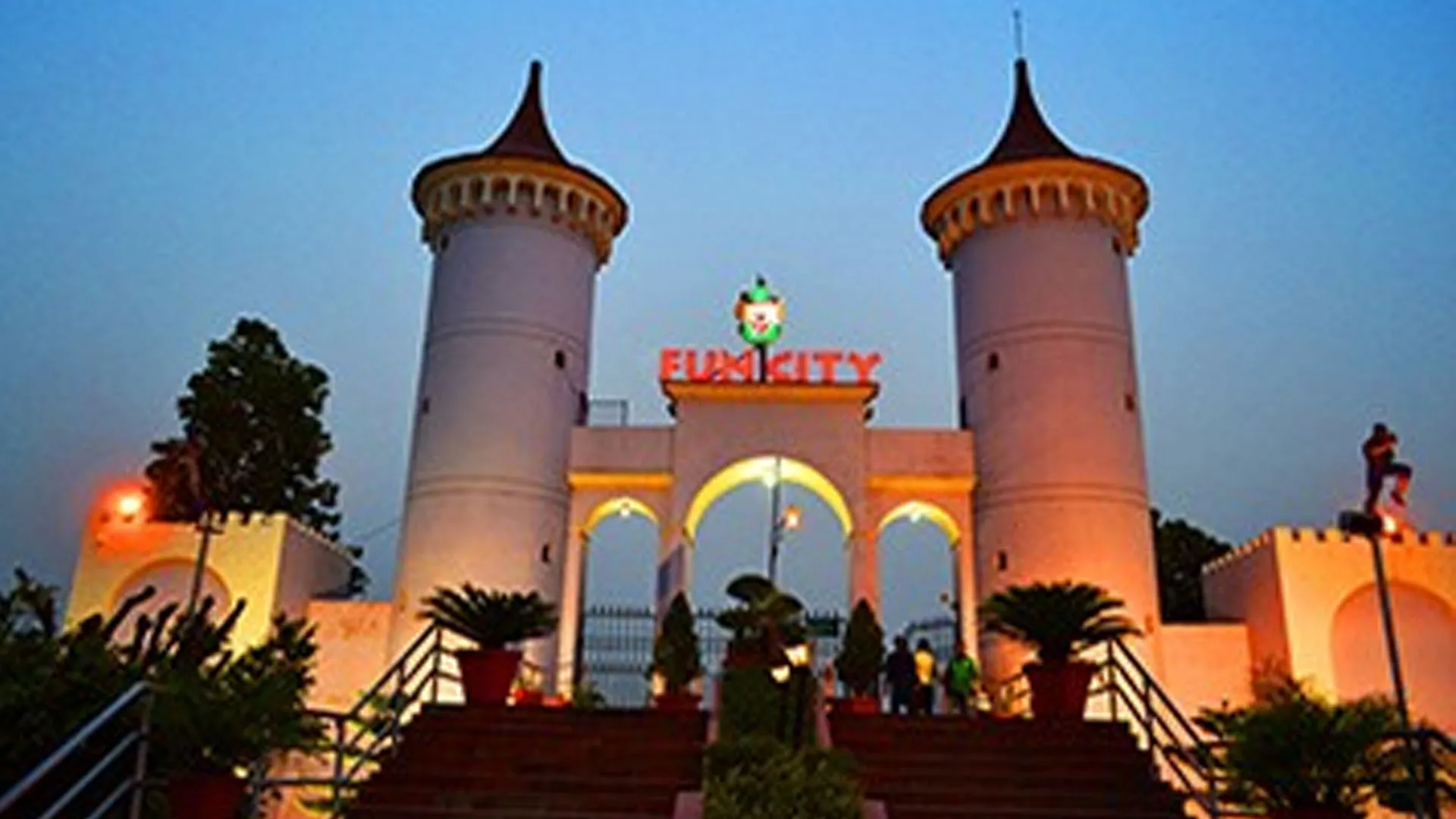 Bareilly: एक साल में 10 करोड़ से अधिक का छिपाया टर्नओवर...45 लाख किए जमा