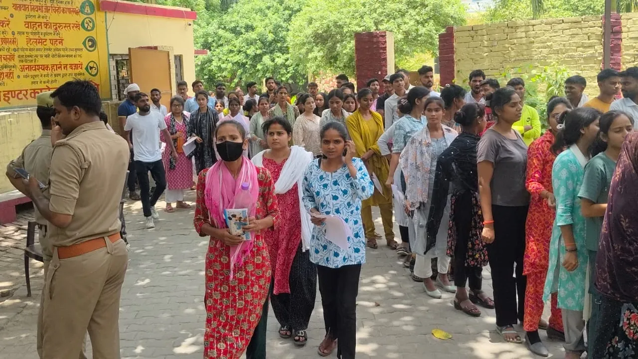 B.Ed Joint Entrance Exam 2025 : 540 परीक्षार्थियों ने छोड़ी परीक्षा, शांतिपूर्ण ढंग से सात केन्द्रों पर Exam सम्पन्न