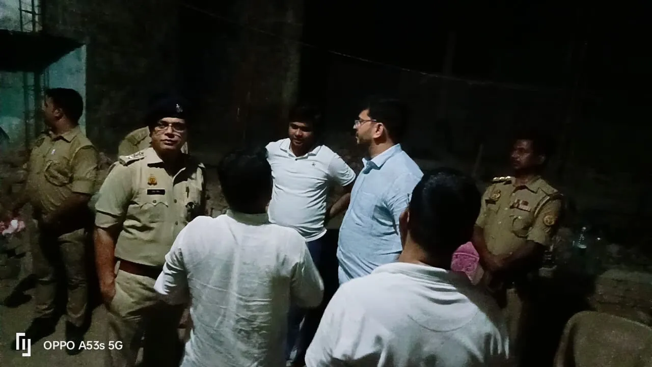 Sultanpur News : भंडारे से लौट रहे युवक पर संप्रदाय विशेष के लोगों ने किया जानलेवा हमला 