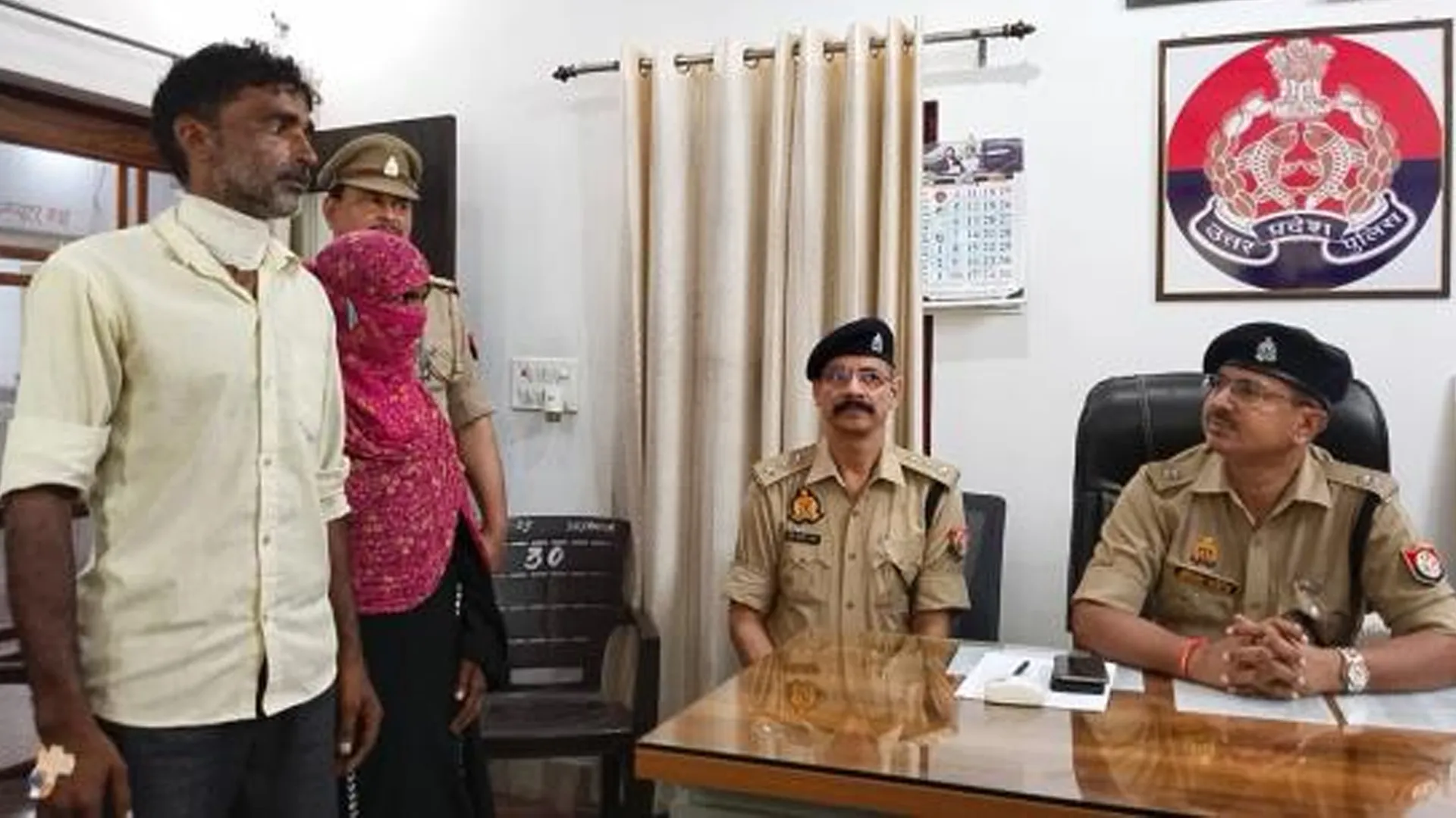 अमरोहा : पशु व्यापारी ने खुद की गर्दन काटकर पुलिस को दे दी लूट की सूचना