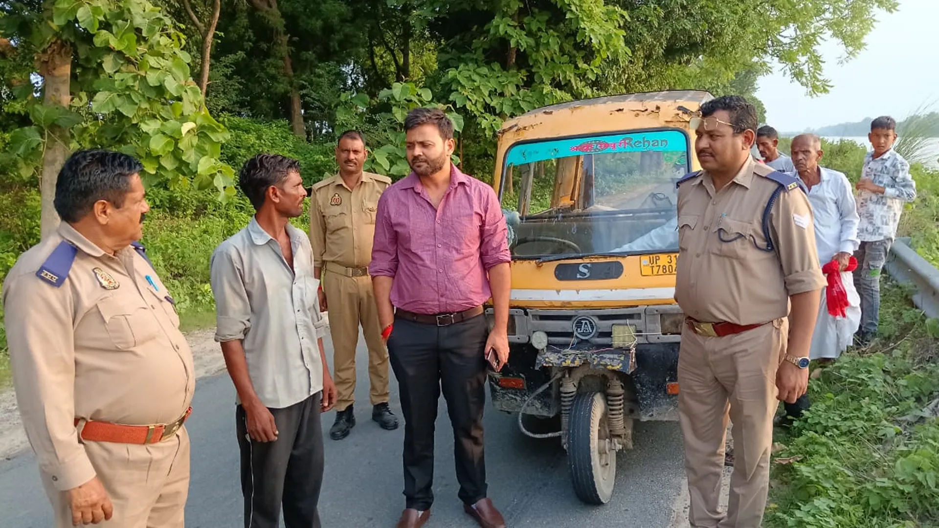 लखीमपुर खीरी : डग्गामार वाहनों पर चला एआरटीओ का चाबुक, 31 वाहन सीज