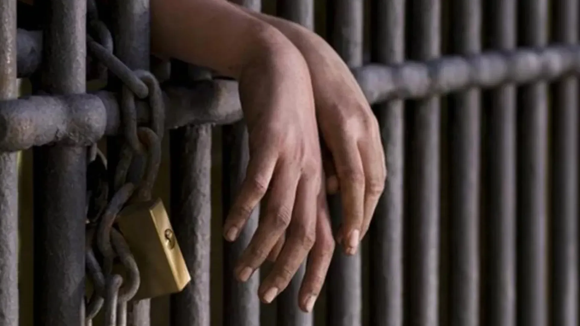 मुरादाबाद : मूंढापांडे थाना पुलिस ने नाबालिग आरोपी को बालिग बनाकर भेजा जेल