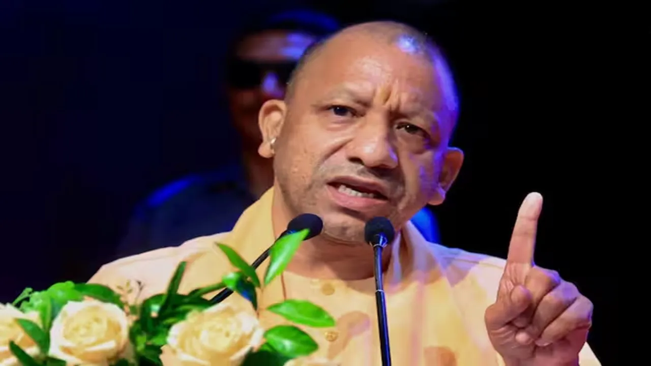 अवैध धर्मांतरण के आरोपी छांगुर बाबा को CM योगी ने बताया राष्ट्र विरोधी, कहा- ऐसी सजा दी जाएगी...