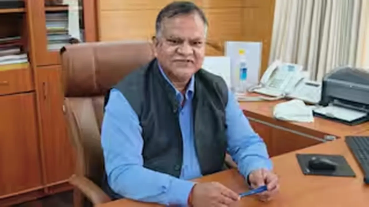  UP की नौकरशाही में बड़ा बदलाव जल्द, मुख्य सचिव समेत कई वरिष्ठ IAS व PCS अफसर इसी माह हो रहे रिटायर