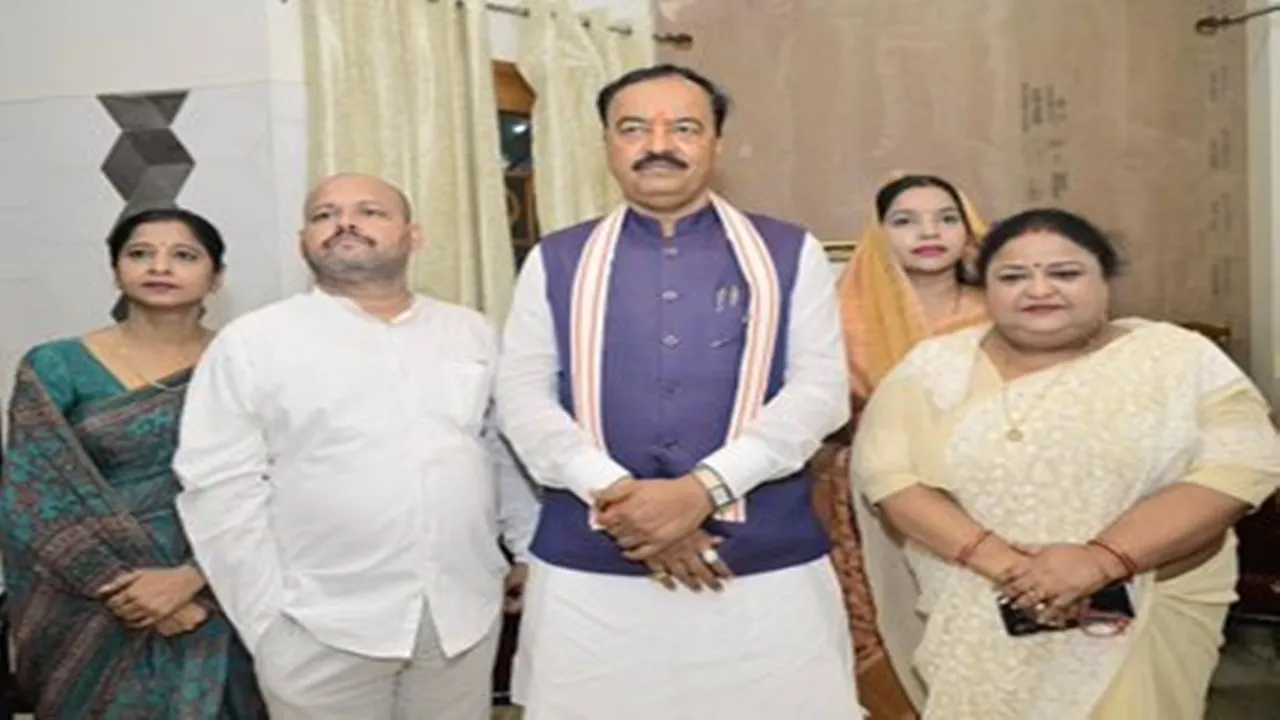 बहराइच में सपा पर जमकर बरसे केशव मौर्य, कहा- सपा का PDA अपराधियों के संरक्षण का जरिया