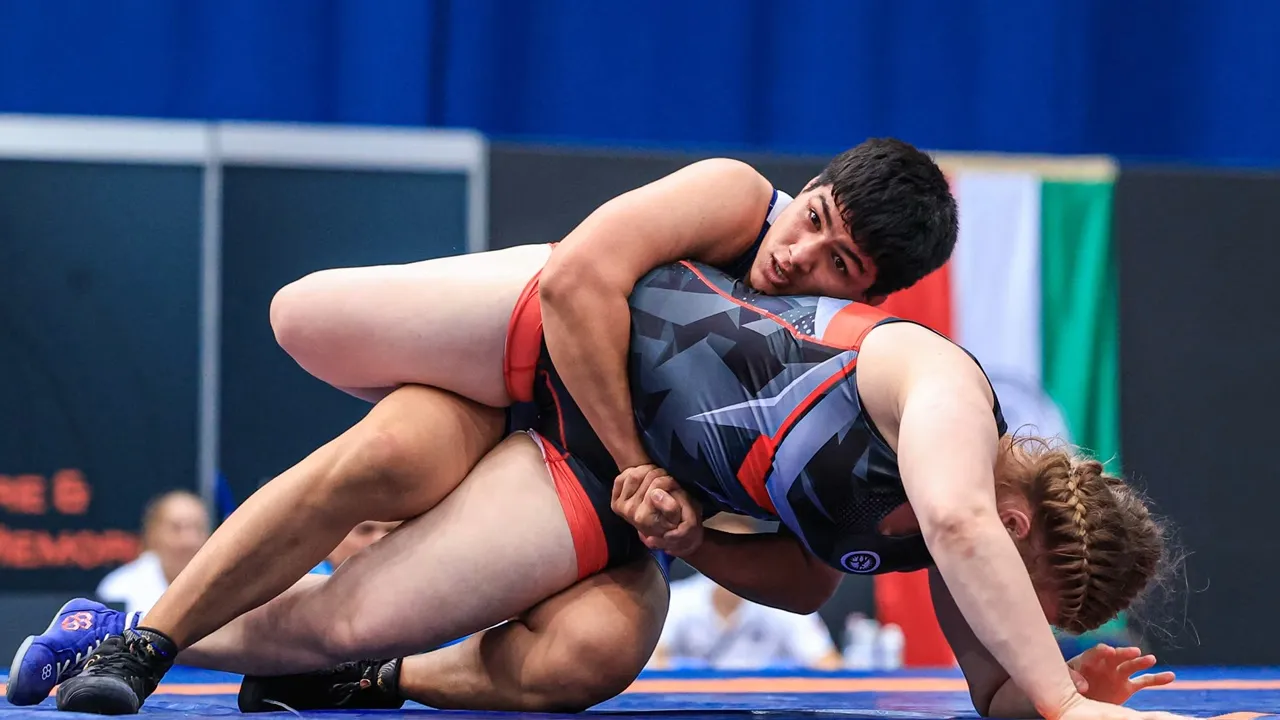 बुडापेस्ट: प्रिया मलिक ने 76 किग्रा फ्रीस्टाइल में जीता रजत पदक, भारत के पदकों के संख्या हुई आठ