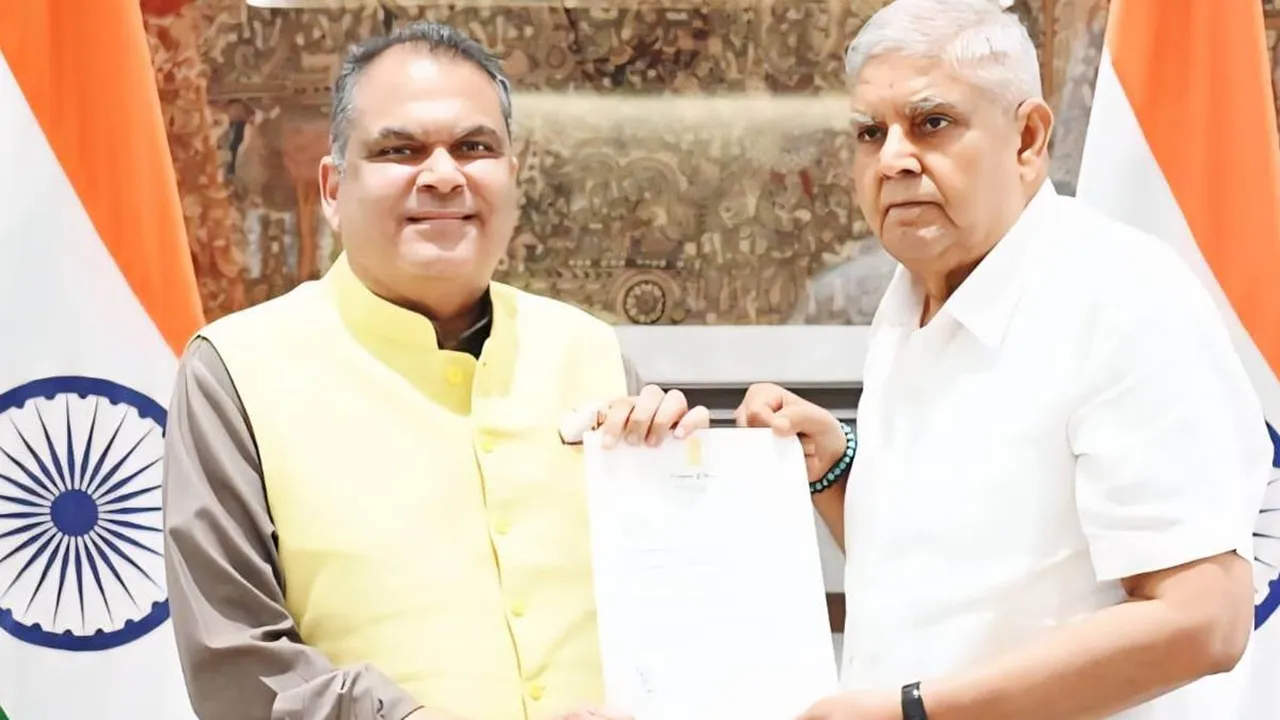 AAP सदस्य संजीव अरोड़ा ने राज्यसभा से दिया इस्तीफा, सभापति ने किया स्वीकार 