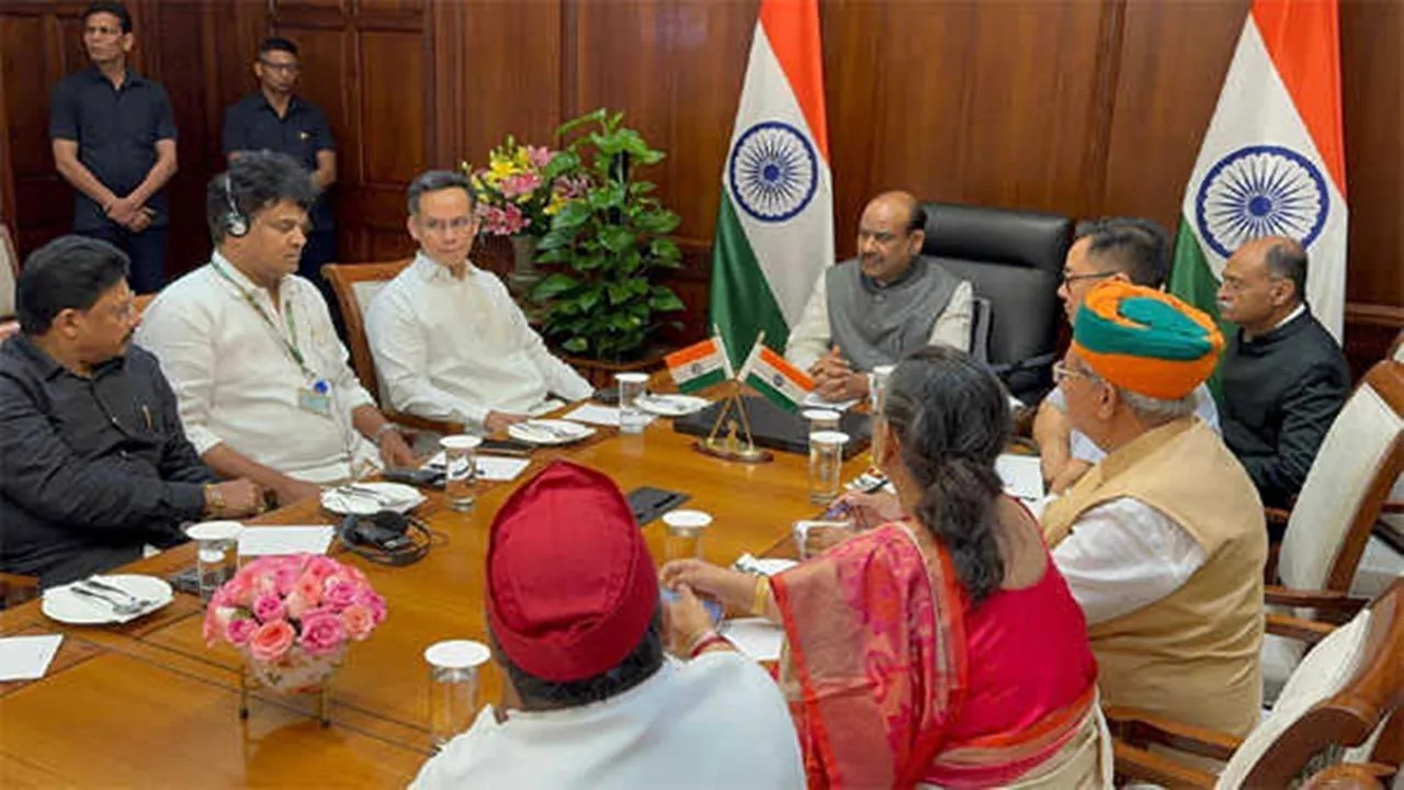 मानसून सत्र: लोकसभा में गतिरोध खत्म, सोमवार से सदन में होगा कामकाज, सभी दलों ने दी सहमति