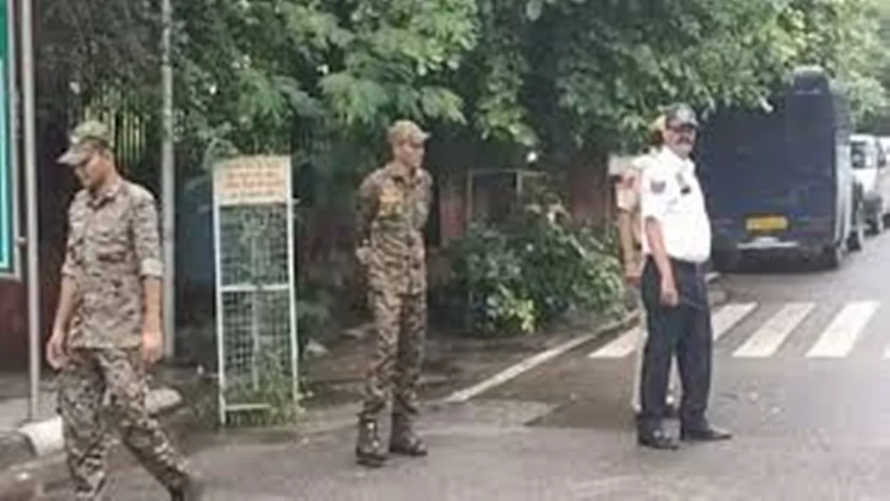 राजस्थान में एक ईमेल से मचा हड़ंकप, सीएम ऑफिस और जयपुर एयरपोर्ट को बम से उड़ाने की धमकी, सुरक्षा एजेंसियों ने ली तलाशी