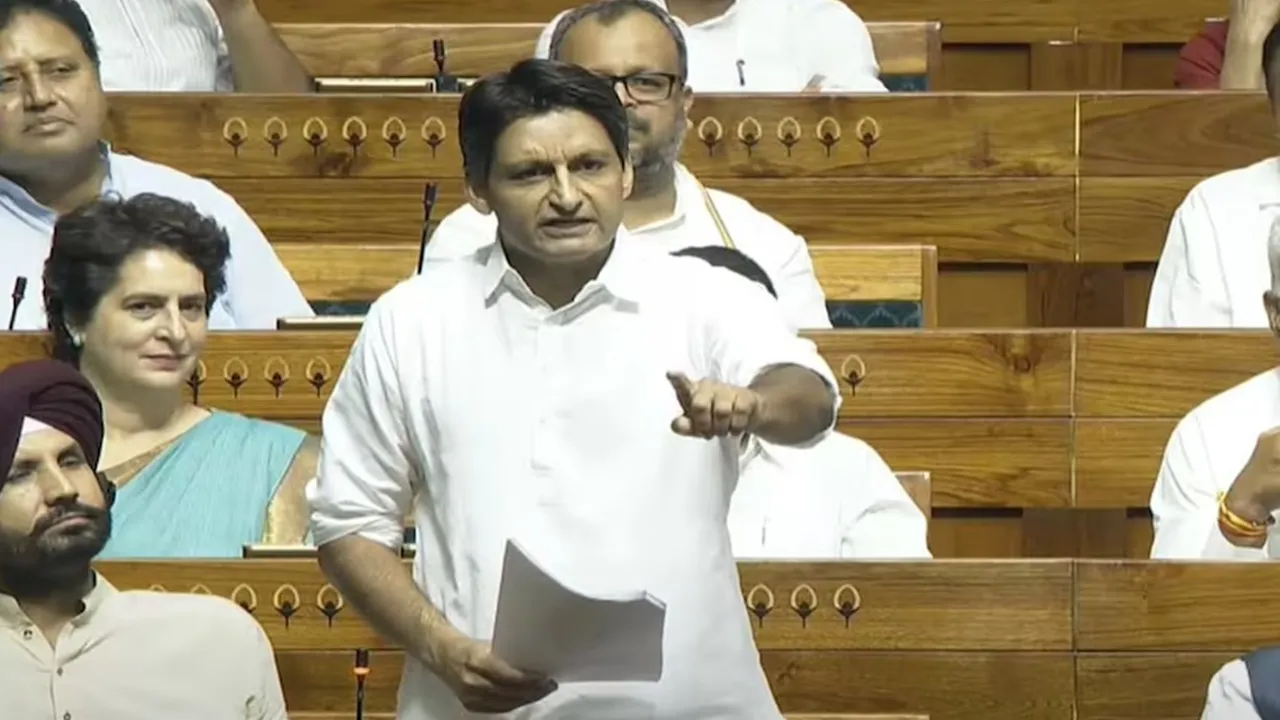 लोकसभा में 'ऑपरेशन सिंदूर' पर चर्चा: पाकिस्तान घुटनों पर था, तो युद्धविराम की जरूरत ही क्या थी... दीपेंद्र हुड्डा ने सरकार को घेरा 