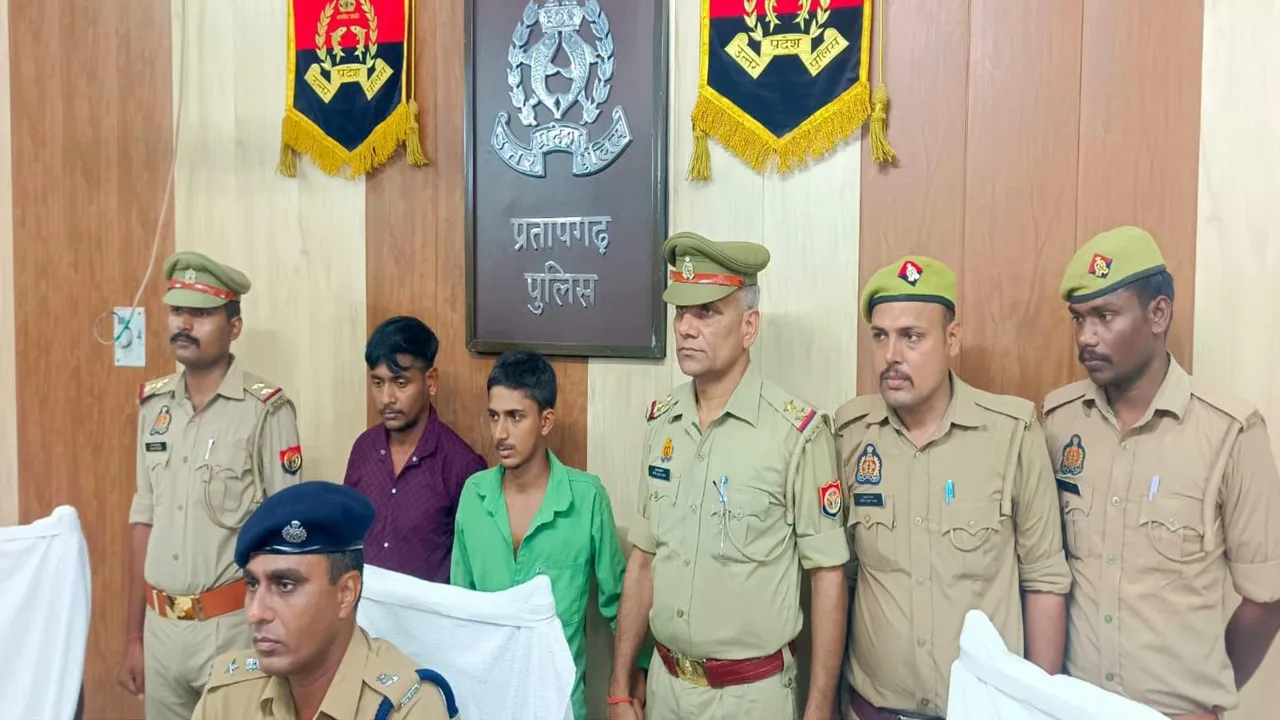 राज हत्याकांड: शराब पिलाने के बाद प्रेमिका के भाई ने साथी संग मिलकर गमछे से घोंटा गला, फिर हथौड़ी से प्रहार कर दी खौफनाक मौत