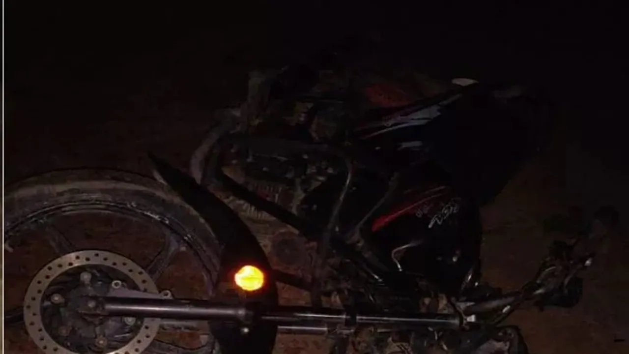 रायबरेली: मोहर्रम जुलूस में बिगड़े हालात, शोर-शराबे को लेकर दो समुदायों में विवाद, तोड़े वाहन