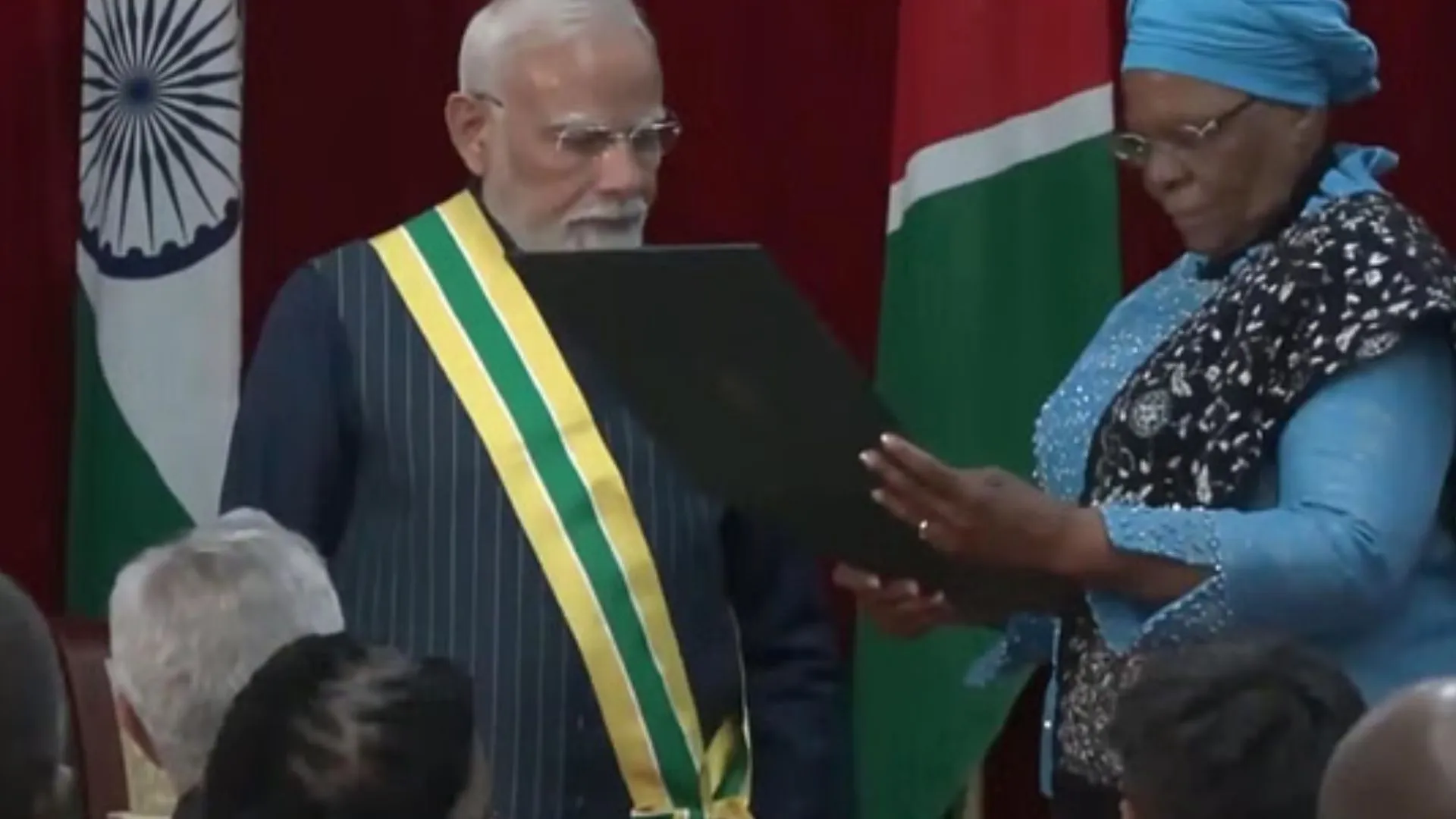 प्रधानमंत्री मोदी को मिला नामीबिया का सर्वोच्च सम्मान, राष्ट्रपति नेटुम्बो नेंडी-नदैतवा के साथ वार्ता में बोले PM 'अत्यंत गौरव और सम्मान की बात'