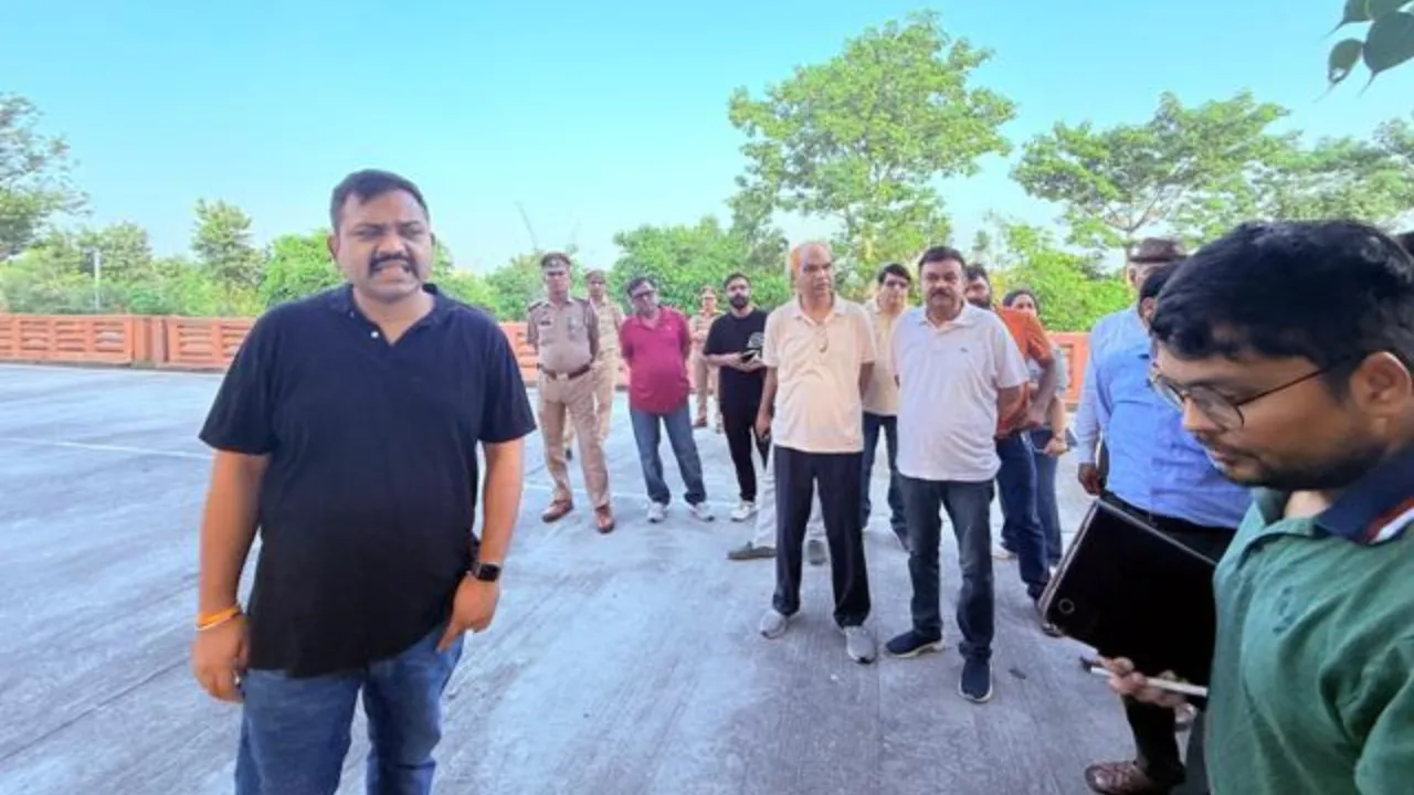 जी-20 रोड के पास एलडीए ने अवैध क्रिकेट एकेडमी के निर्माण किए ध्वस्त, 15 एकड़ अर्जित भूमि का कराएगा सर्वे