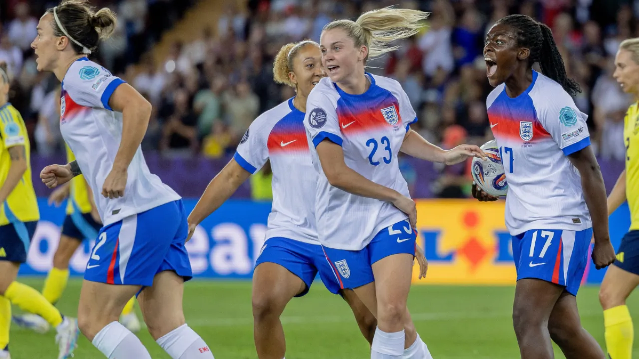 England vs Sweden: इंग्लैंड ने पेनल्टी शूटआउट में मचाया धमाल, स्वीडन को हराकर यूरो 2025 के सेमीफाइनल में बनाया स्थान