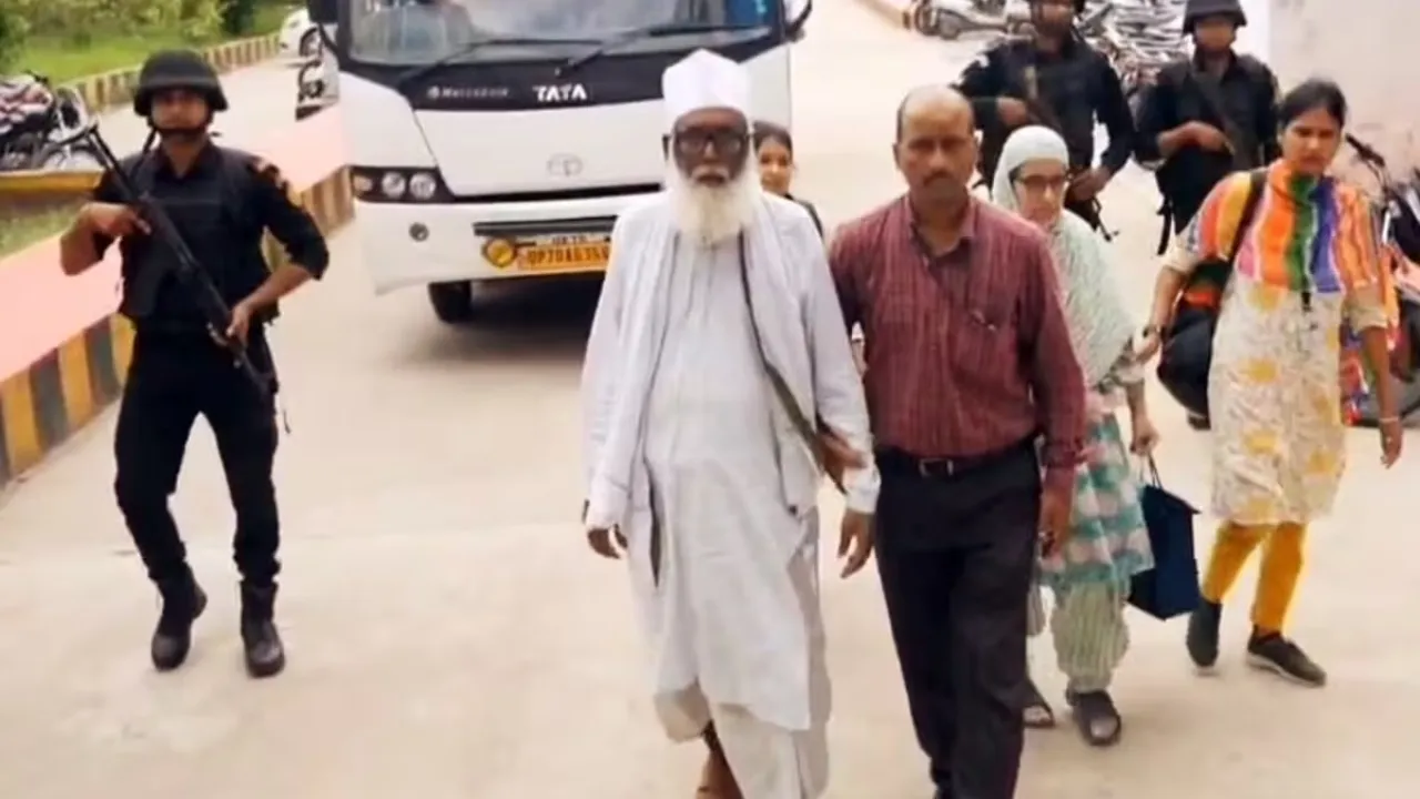 छांगुर का सामने आया ISI कनेक्शन, 3000 अनुयायी पूरे देश में फैला रहे थे धर्मांतरण का जाल, बेटे को सौंपी थी कमान