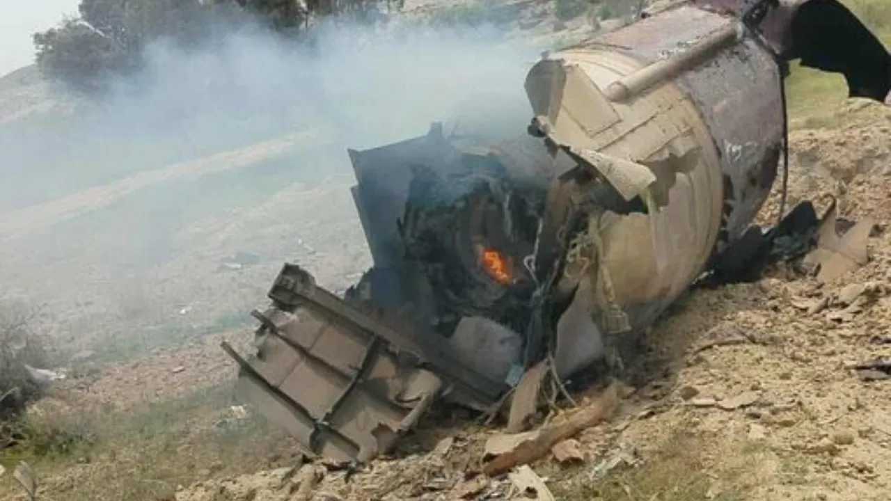 पाकिस्तान को अपनी ही मिसाइल से बर्बादी का खतरा, शाहीन-3 का टेस्ट नाकाम, परमाणु केंद्र के पास गिरी