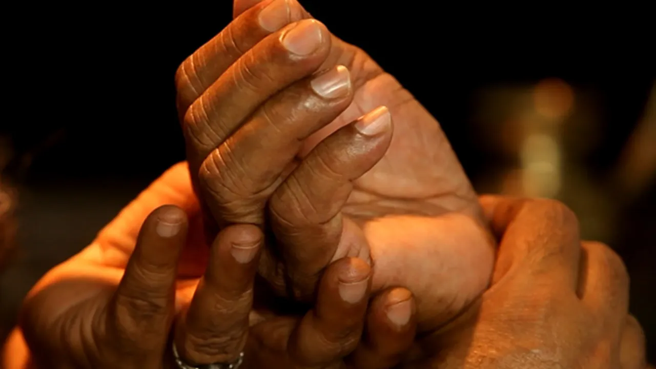 चीन में भारतीय आयुर्वेद का लाभ उठा रहे लोग, जानें केरल से चीनी तक के सफर की कहानी