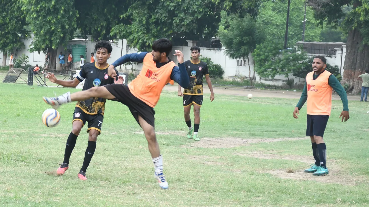 District Football League: सुशांत की हैट्रिक, लखनऊ फॉल्कन की जीत