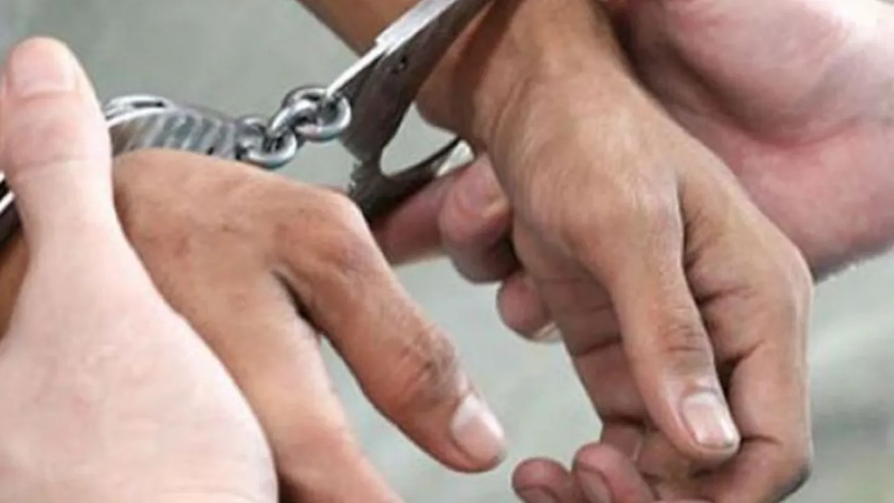 Lucknow News: छात्रवृत्ति घोटाले में पूर्व निदेशक समाज कल्याण गिरफ्तार, दो साल में हुई थी 7.95 करोड़ की हेराफेरी