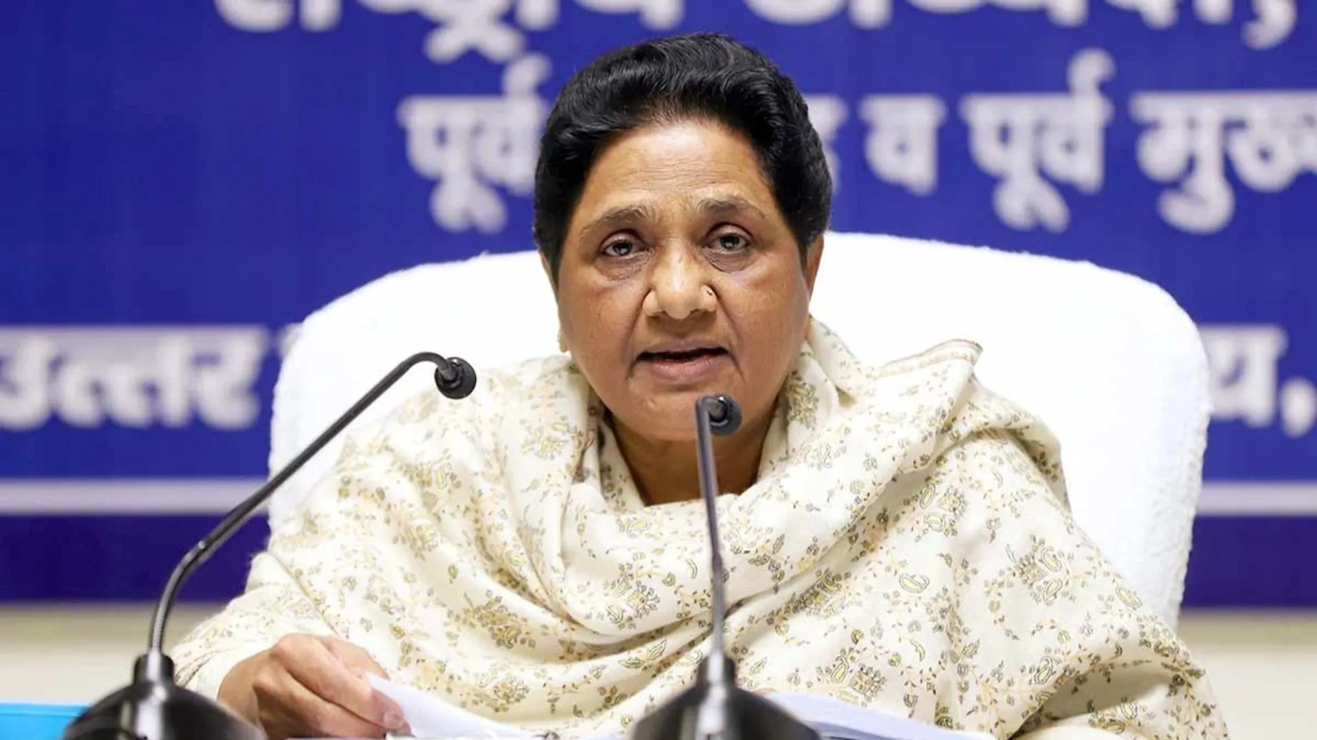 देश में रेल का किराया बढ़ाने को लेकर बोलीं बसपा सुप्रीमो मायावती: बढ़ोत्तरी अनुचित, सरकार करे पुनर्विचार